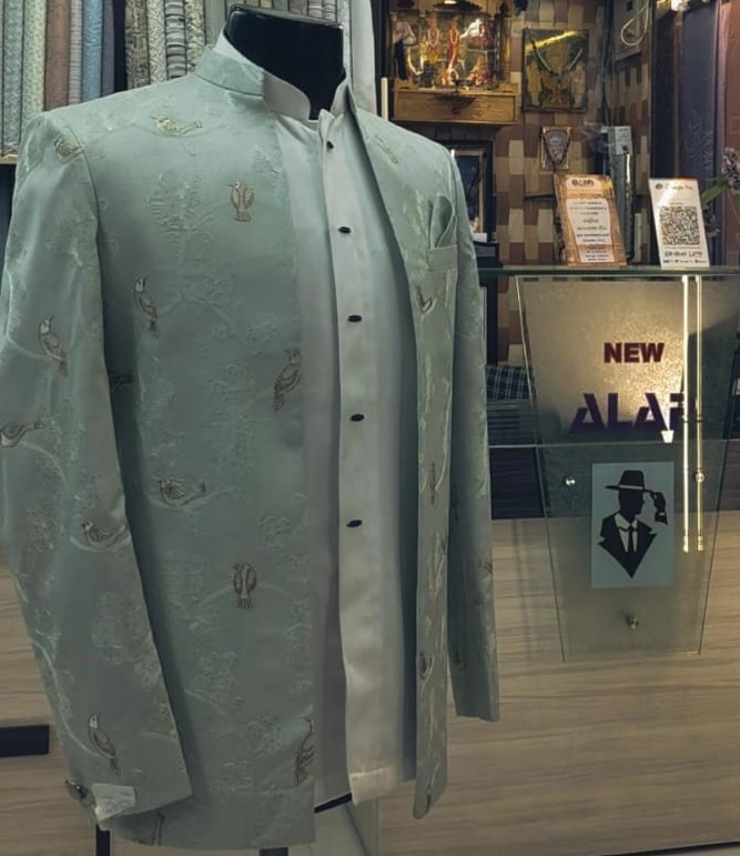 Jodhpuri Suit on Mannequin – New Alap Men's Wear Ahmedabad